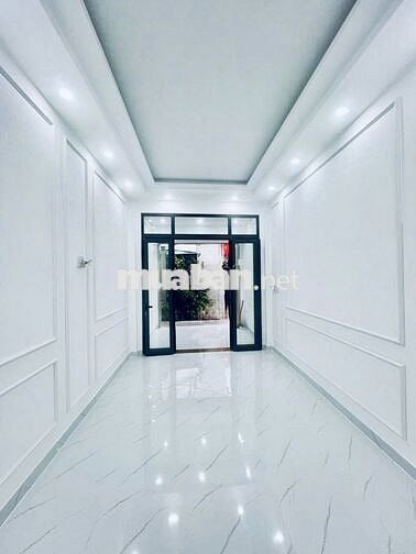 NHÀ MỚI XÂY ĐÚC  BTCT 4 TẦNG - 4 PHÒNG - HẺM VIP ÂU DƯƠNG LÂN P3 - Q8