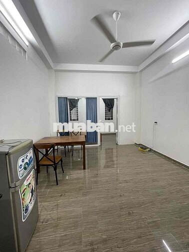 Phòng căn hộ đẹp tách bếp, rộng 40m2, Phan Huy Ích, P.14, Gò Vập