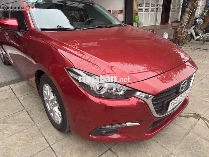 Mazda 3 1.5 AT 2018