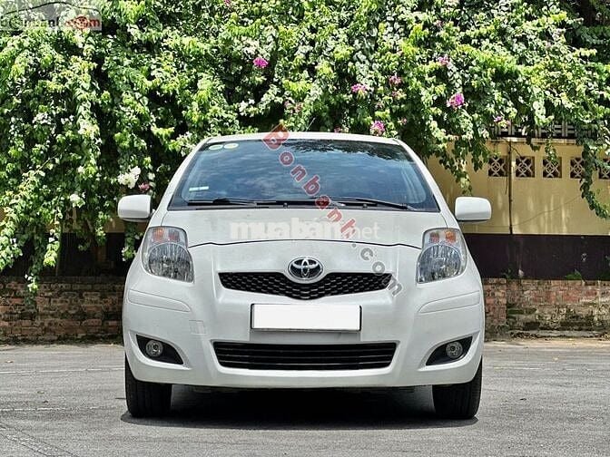 toyota Yaris nhập nhật đăng ký lần đầu 2011