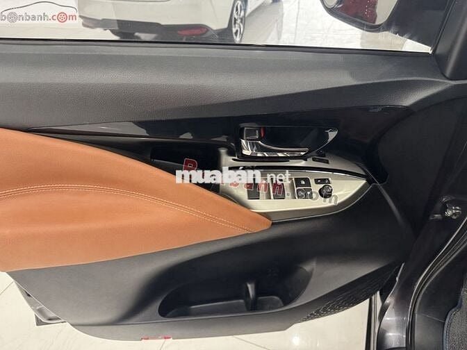 Toyota Innova 2.0G 2019