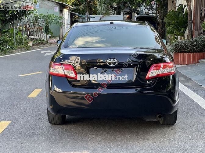 Toyota Camry 2.5 Le nhập Mỹ 2010