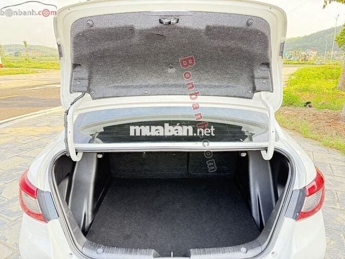 Mazda 2 1.5 AT 2017