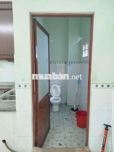 🏘️ Nhà Mặt Tiền 1lầu 5phòng, đang sơn phết mới, sân xe tải, Tô ký 🏘️