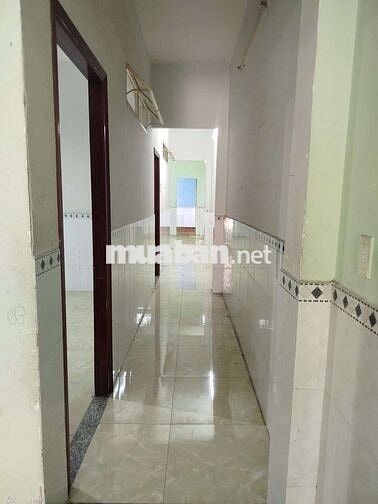 🏘️ Nhà Mặt Tiền 1lầu 5phòng, đang sơn phết mới, sân xe tải, Tô ký 🏘️