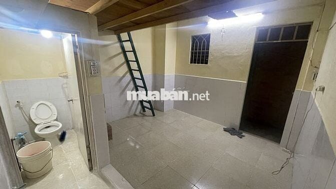 Phòng trọ giá rẻ, 16m2 đường nguyễn văn luông ngay mặt tiền đường