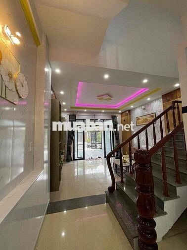 Chính chủ bán nhà  2 tầng Hoàng Minh Giám - Hoà Xuân full nội thất