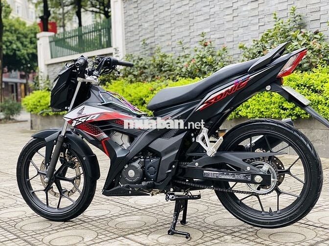 HONDA SONIC 150 VỪA MUA TẠI HÃNG 2024 CÓ TRẢ GÓP