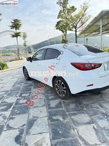 Mazda 2 1.5 AT 2017