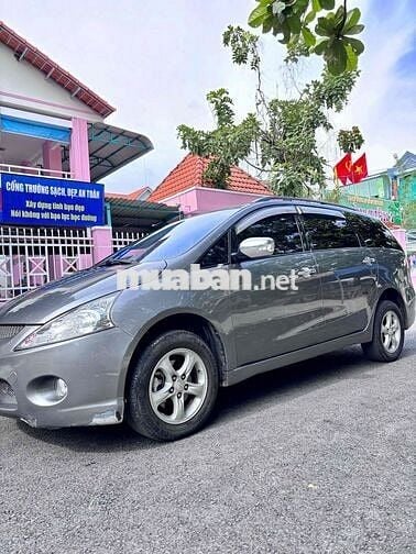 Mitsubishi Grandis 2005 2.4 AT - 200000 km