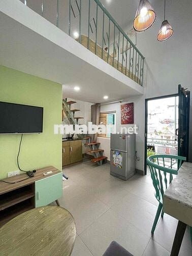 cho thuê phòng có gác ban công bao phí dịch vụ Quận 10 gần DH Hoa Sen