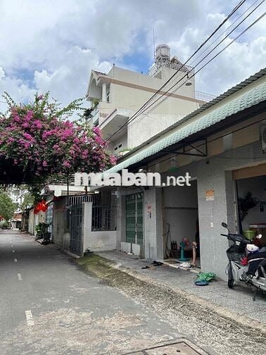 Phòng cho thuê gần đại học cảnh sát, đường Phạm Văn Đồng