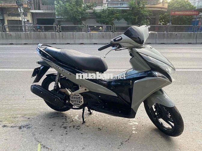 Honda airblade đời cao êm đẹp mê ly