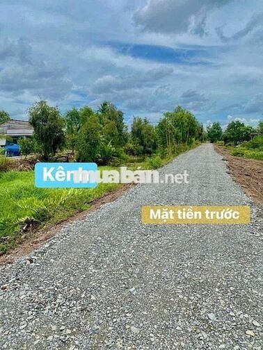 Đất cho anh chị em cất nhà vườn