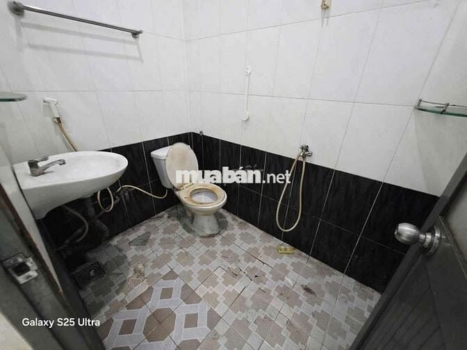 Nhà LÊ VĂN QUỚI [4×10, 2 lầu, 2pn, 2toilet] 7tr/tháng