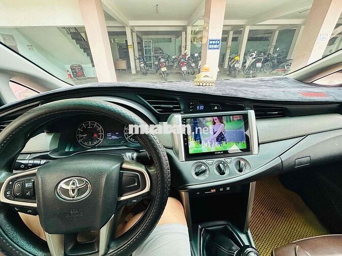 Toyota Innova 2017 2.0E - 140000 km