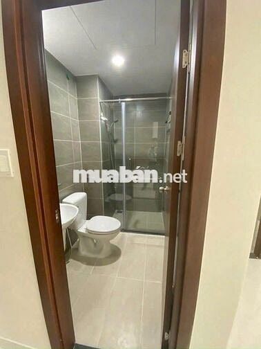 Cho thuê Green River căn 2PN-2WC giá 8tr cho sinh viên, gần Quận 5,10