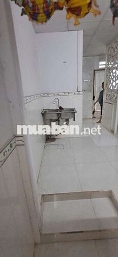 NHÀ GẦN CHỢ.SÁT TRƯỜNG  HỌC VIỆN CÁN BỘ.KHU NHIỀU TIỆN ÍCH