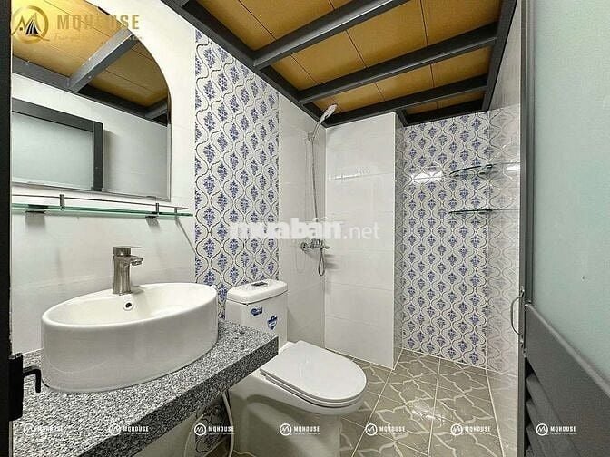 Cho thuê căn hộ duplex (gác) chỉ tính điện nước - sát Văn Hiến