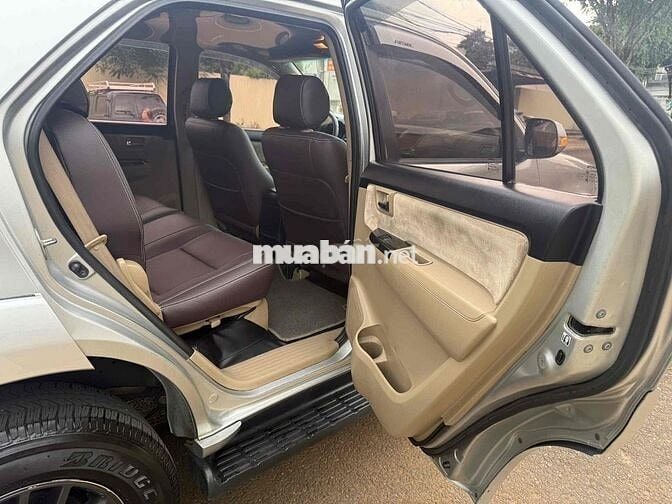 Toyota Fortuner 2016 2.5G 4x2 - 100000 km