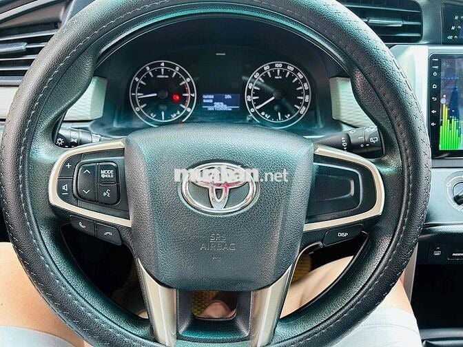 Toyota Innova 2017 2.0E - 140000 km