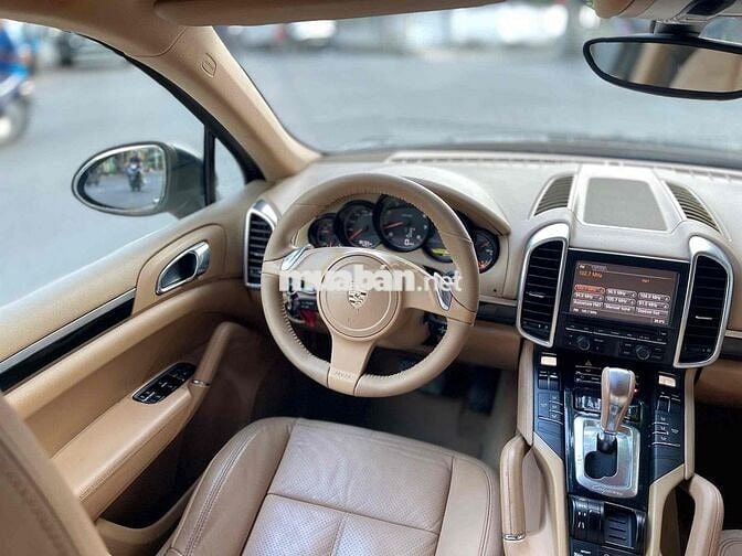 Porsche Cayenne 2012 3.6 V6 - 75000 km