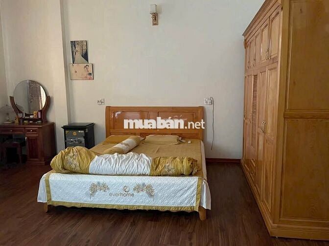 Cô Sen nhờ em bán căn nhà 4t,39m tại Văn Quán,Hà Đông,  chỉ gần 7t