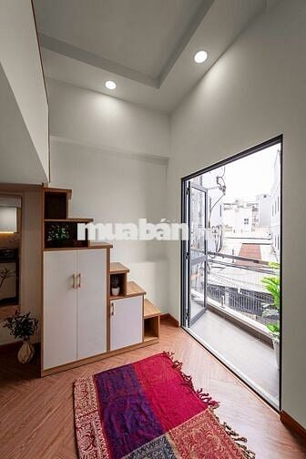 DUPLEX BAN CÔNG CHO NHÓM BẠN NGAY ĐH VĂN HIẾN