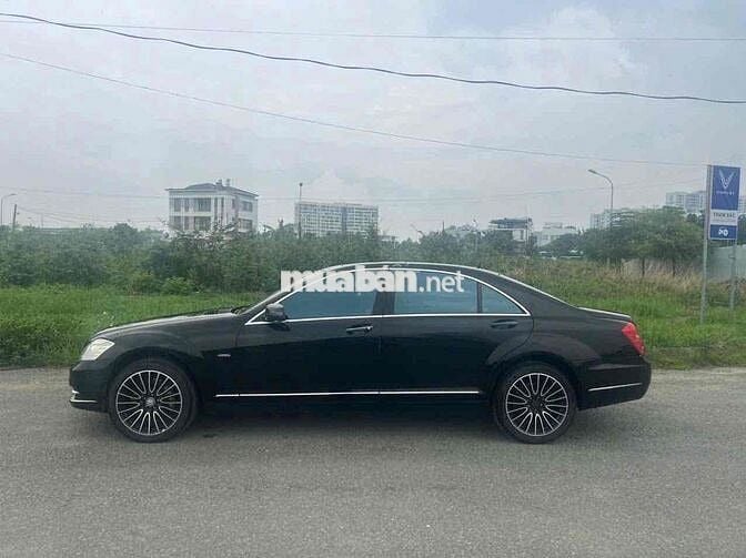 Mercedes Benz S Class 2011 S500 4Matic - 170000 km