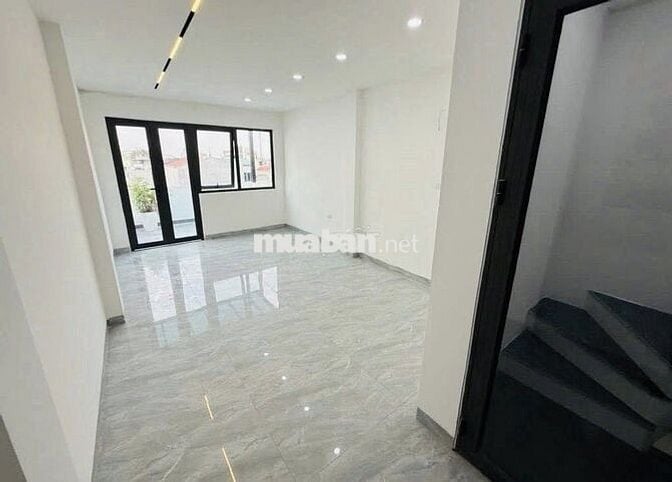 Em đang cần bán nhà 6t,38m tại Nguyễn Văn Trỗi,HĐ,t/máy chỉ 10t