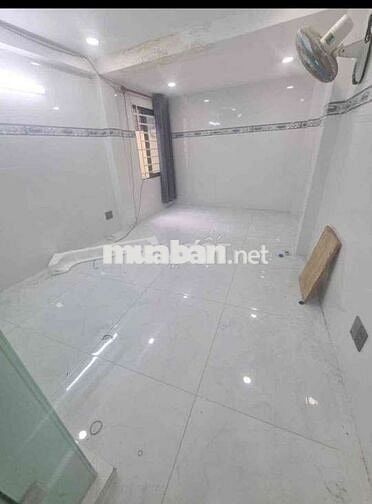 Cho thuê nhà 2pn 3wc Phan Đình Phùng p15 Phú Nhuận