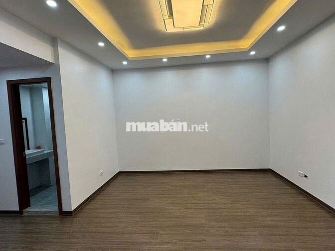 Chủ cần tiền bán gấp CH tòa 30T1KĐT Nam Trung Yên,61m2,2N,1WC,5.278 tỷ