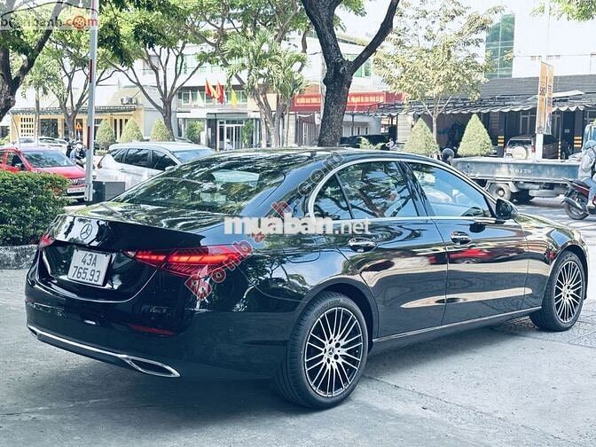 Mercedes-Benz C200 Avantgarde Plus lướt chính hãng
