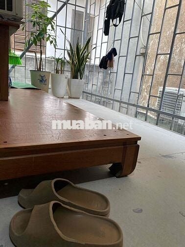 Bán nhanh cc căn số 304 nhà A phố Kim Ngưu sổ to oto đỗ cầu thang