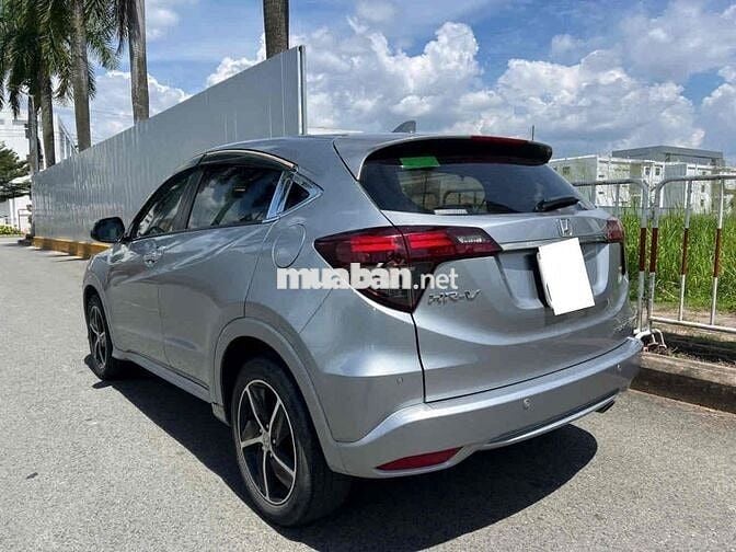 Honda HR-V PRESTIGE 1.8 AT cao cấp nhập khẩu