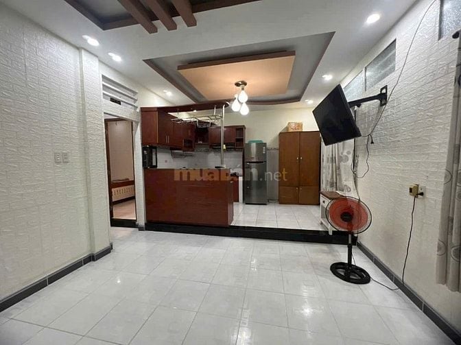 Chung cư  Trần Nhật Duật,Tân Định, Quận 1: 73m2,2p ngủ ,NT, 12tr