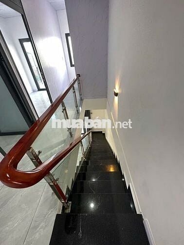 Nhà phố mới xây - hẻm 3m - Nguyễn Siêu Đà lạt - >3ty