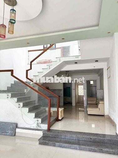 Chính chủ bán nhà 2 tầng biển mân thái