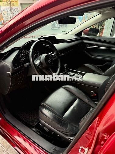 Mazda 3 2020 Sedan 1.5L Luxury - 79000 km