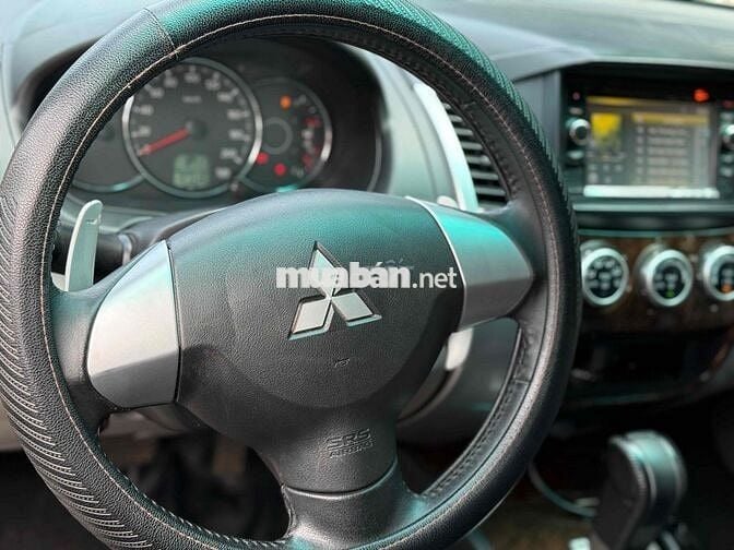 Mitsubishi Triton 2016 4x2 AT - 116000 km