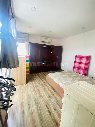 Cho thuê nhà nguyên căn trung tâm quận Phú Nhuận 