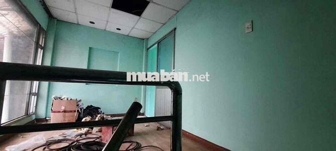 cho thuê nhà kho Thạnh Lộc Q12 - DT: 150mv Giá: 10tr/th