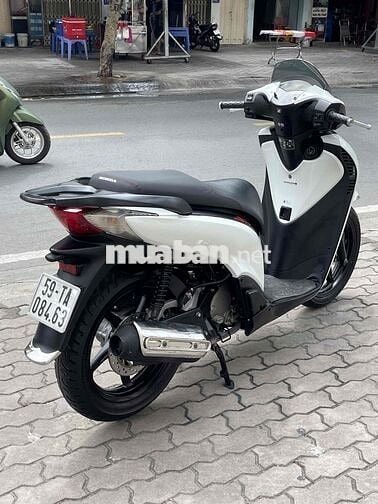 cần bán xe sh 150 nhập ý xe chính chủ