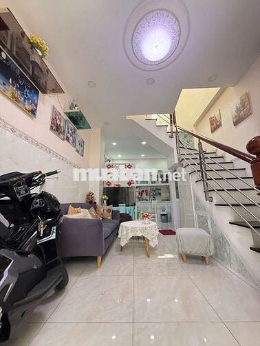 MÌNH BÁN NHÀ ĐẸP, GẦN AEON TÂN PHÚ, GIÁ CHỈ 3.95 TỶ
