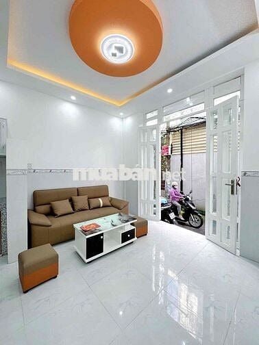 Nhà 1 Trệt 1 Lửng 1 Lầu cách Phạm Ngũ Lão 30 mét