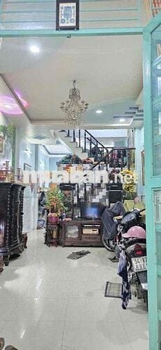 HXH DIỆN TÍCH KHỦNG GIÁ MỀM XÈO GIÁP QUẬN 6