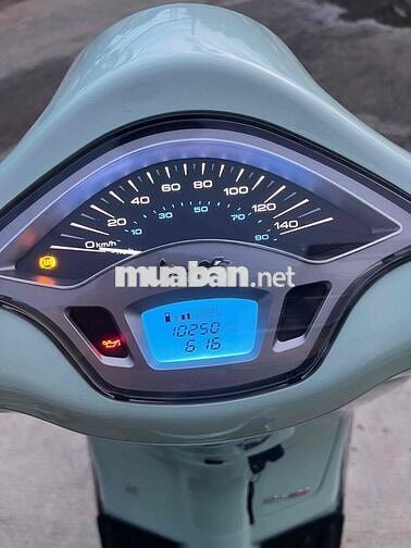 CẦN BÁN VESPA PRIMAVERA HCM