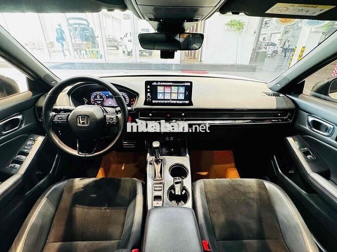 Honda Civic 2023 RS 1.5 AT - 32000 km