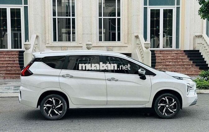 Mitsubishi Xpander 2024 Premium 1.5 AT - 20000 km