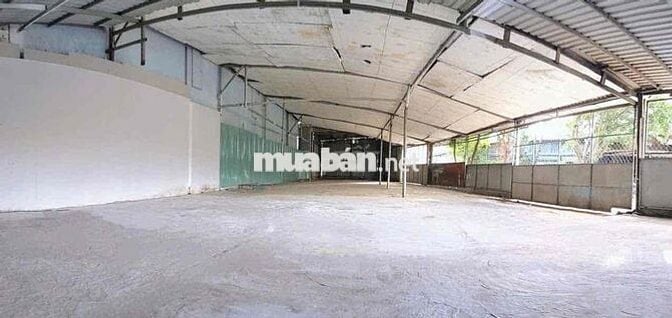 Kho xưởng 285m2 ;9,5*30 đường xe tải 7 tấn